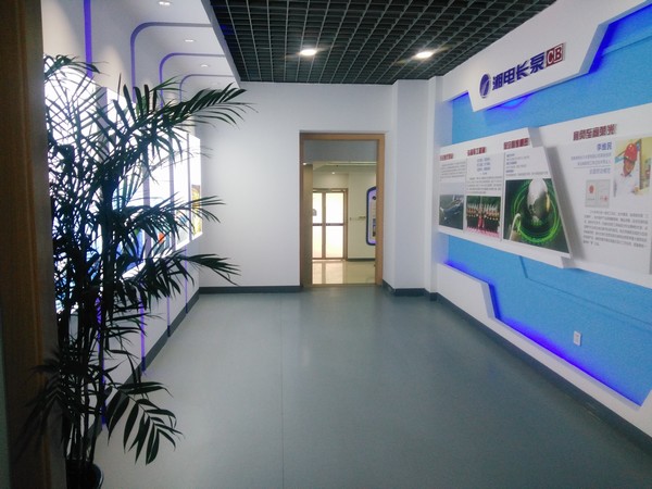 特種泵車(chē)間變靚3.jpg 特種泵車(chē)間變靚3.jpg